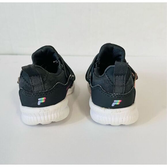 Fila Toddler Size 5 Shoes  Pink And Gray  GUC - Picture 3 of 7